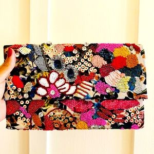 Beaded print clutch with detachable chain